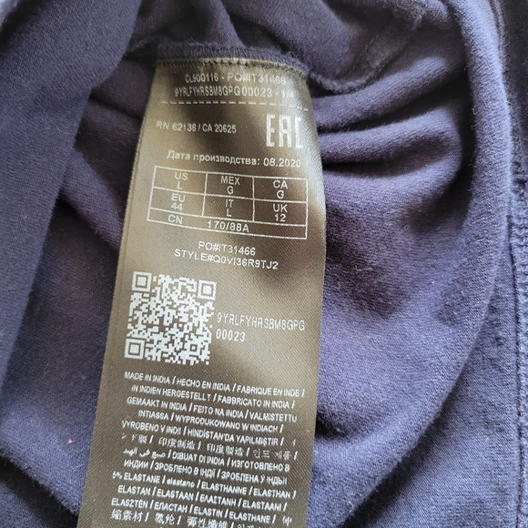 Navy Guess Tee - Picture 4 of 5